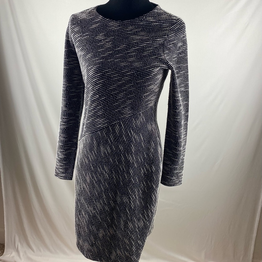 Banana Republic Long sleeve black & white dress 8